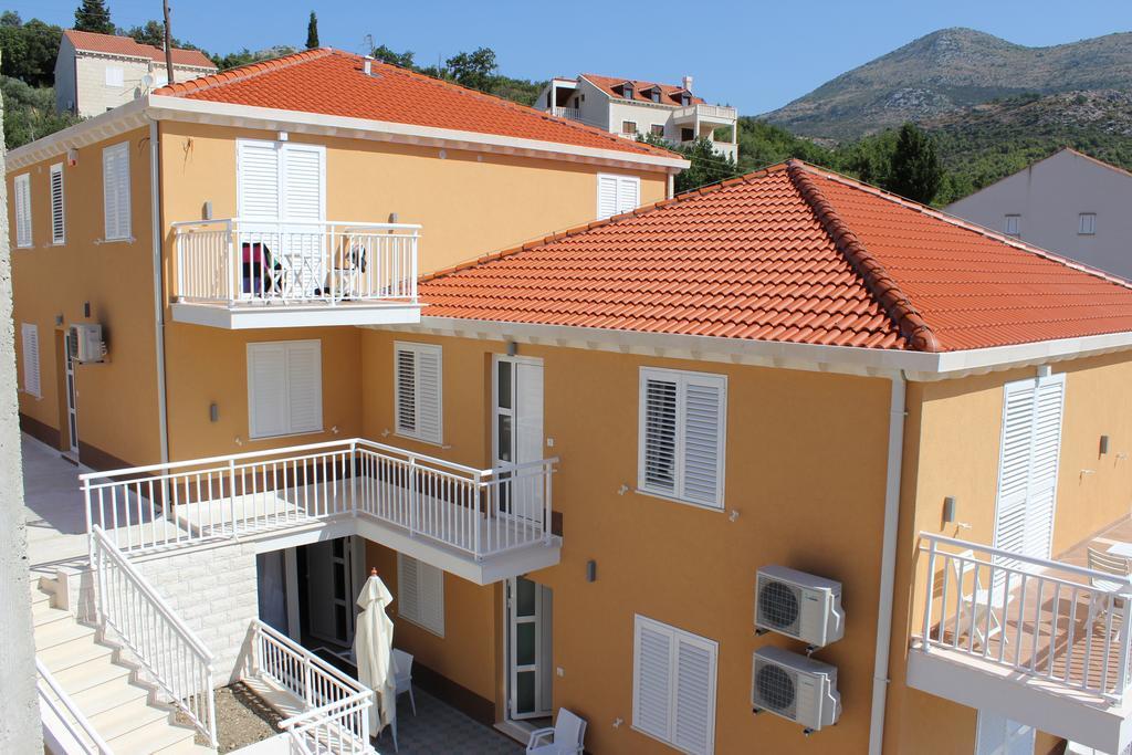 Apartments Villa Eva Slano Eksteriør bilde
