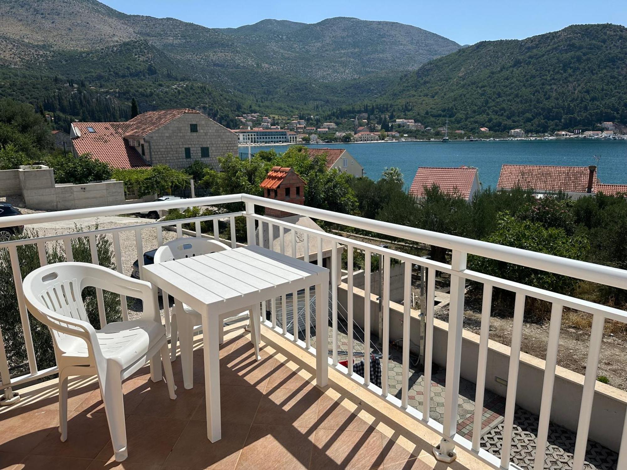 Apartments Villa Eva Slano Eksteriør bilde