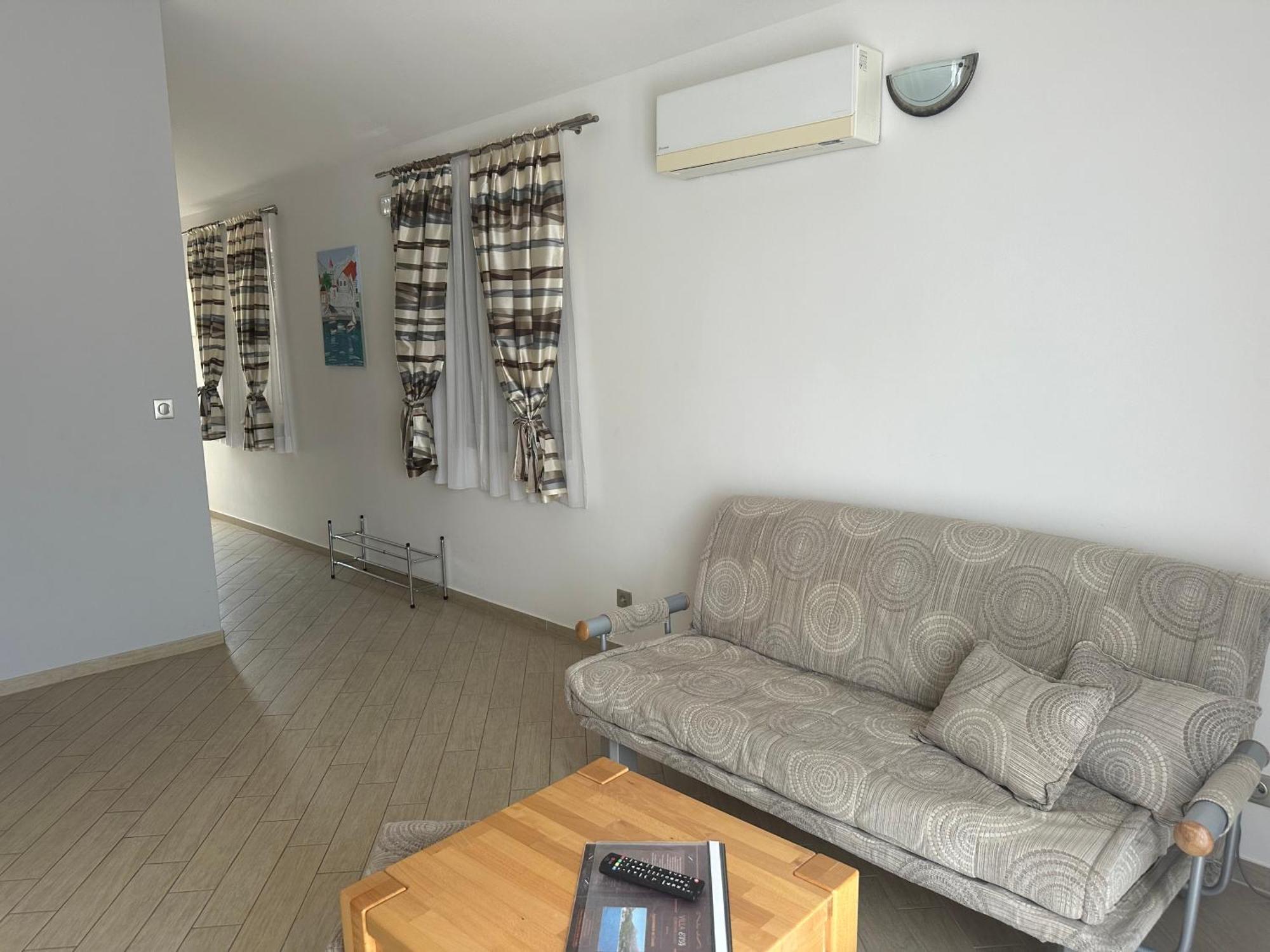 Apartments Villa Eva Slano Eksteriør bilde
