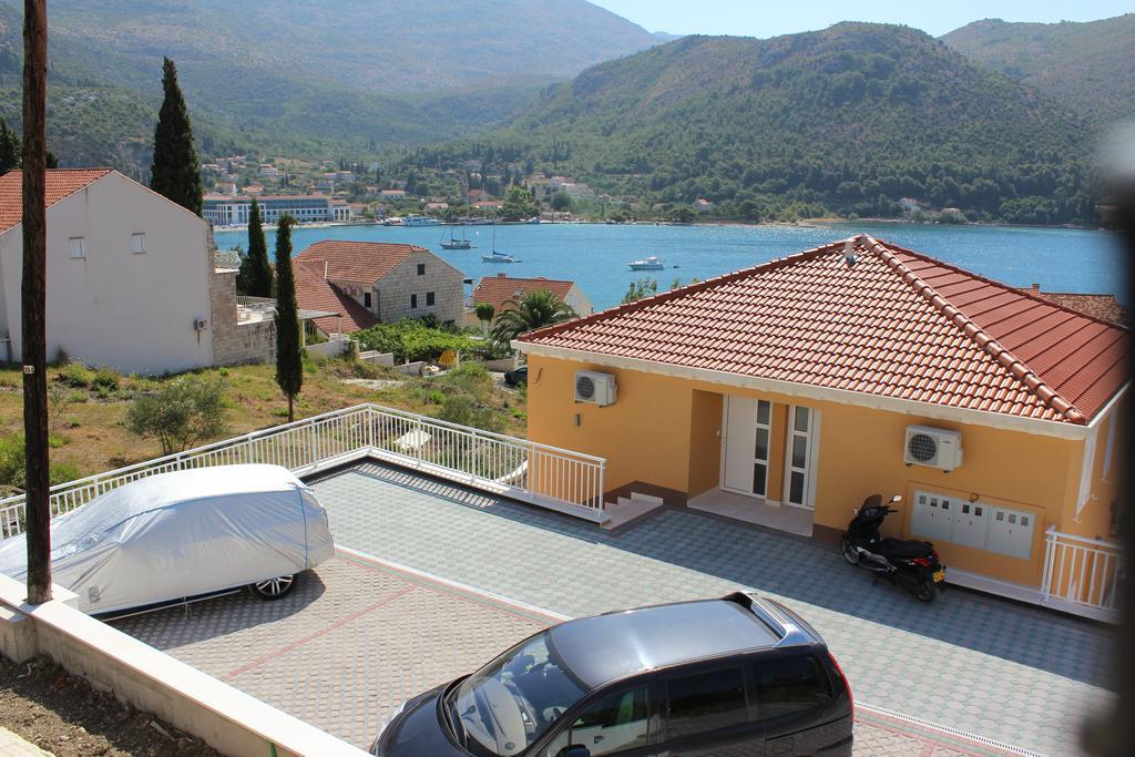 Apartments Villa Eva Slano Eksteriør bilde